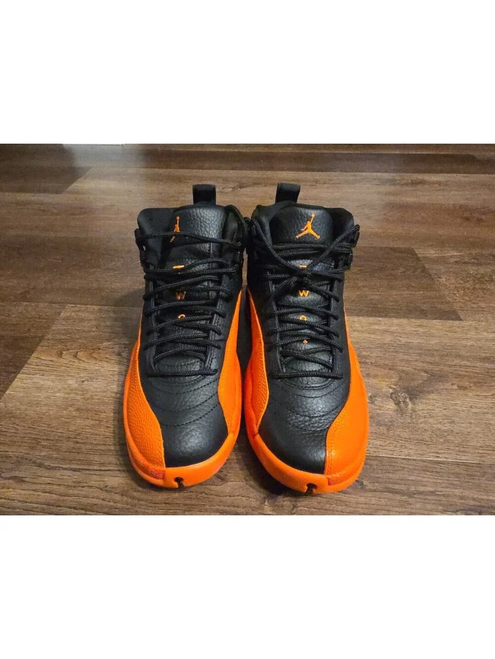 Air Jordan 12 Retro WNBA Brilliant Orange Size 8 Womens / 6.5 Men FD9101-081